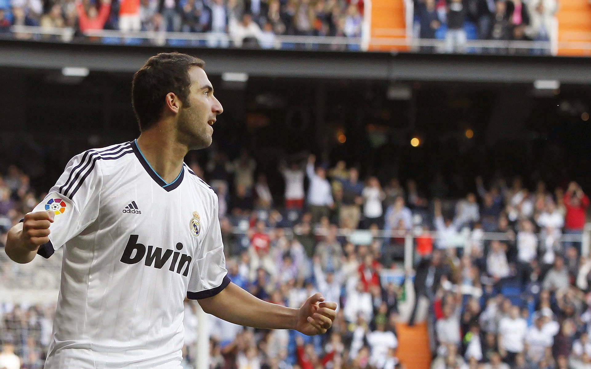 欧冠半决赛焦点战，尼斯血拼卡塔尔，一场超越足球的地缘碰撞