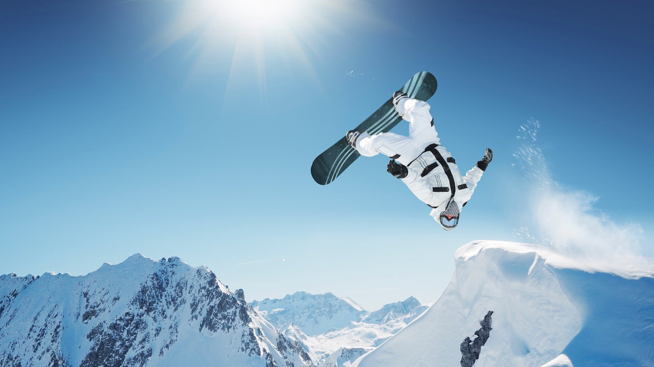 欧冠半决赛之夜，范戴克如何以无声的指挥棒带动全队节奏