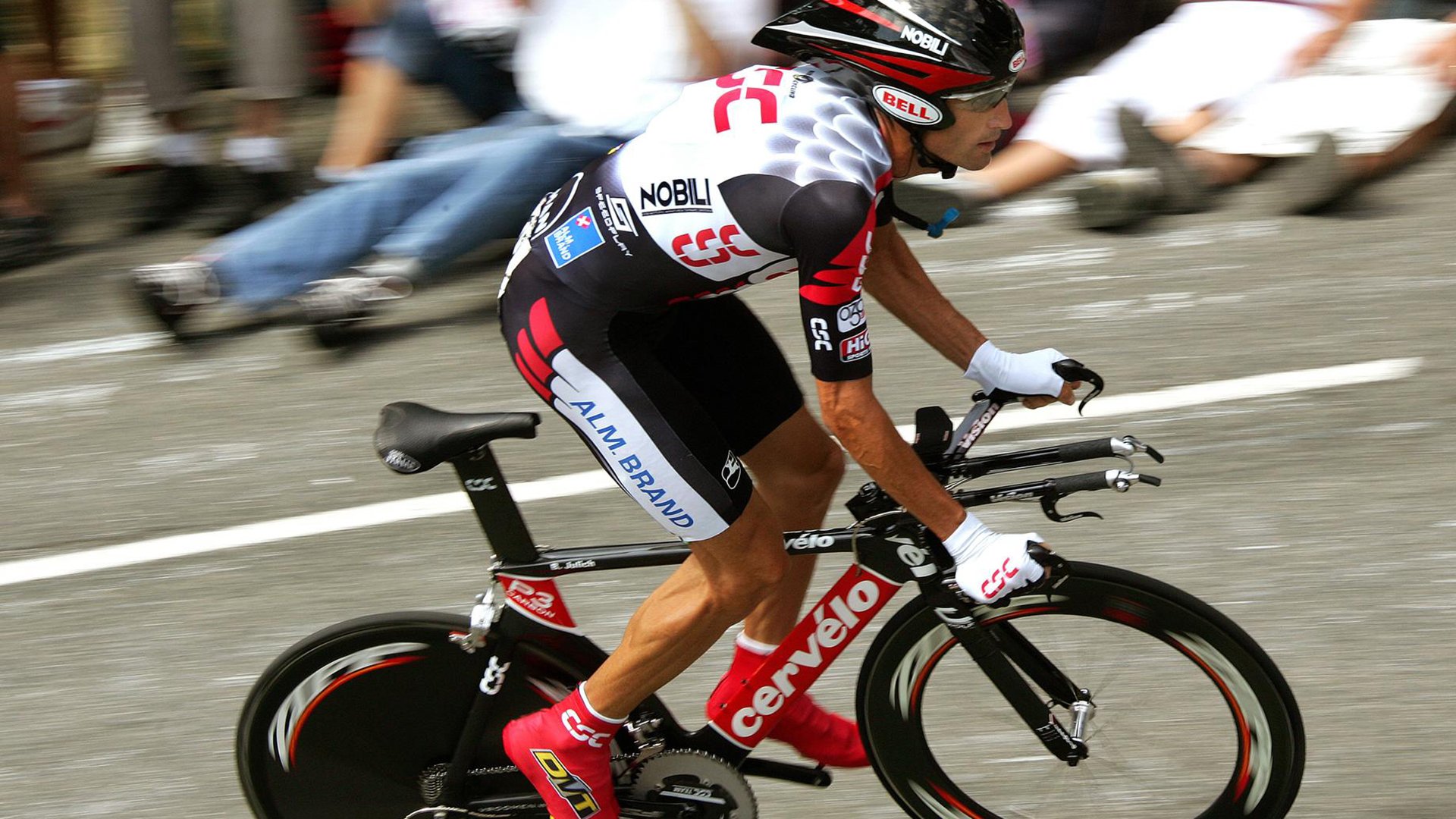 当足球的锁链与篮球的火焰交织，秘鲁式防守冻结红魔，克瓦拉茨赫利亚的NBA总决赛狂想曲