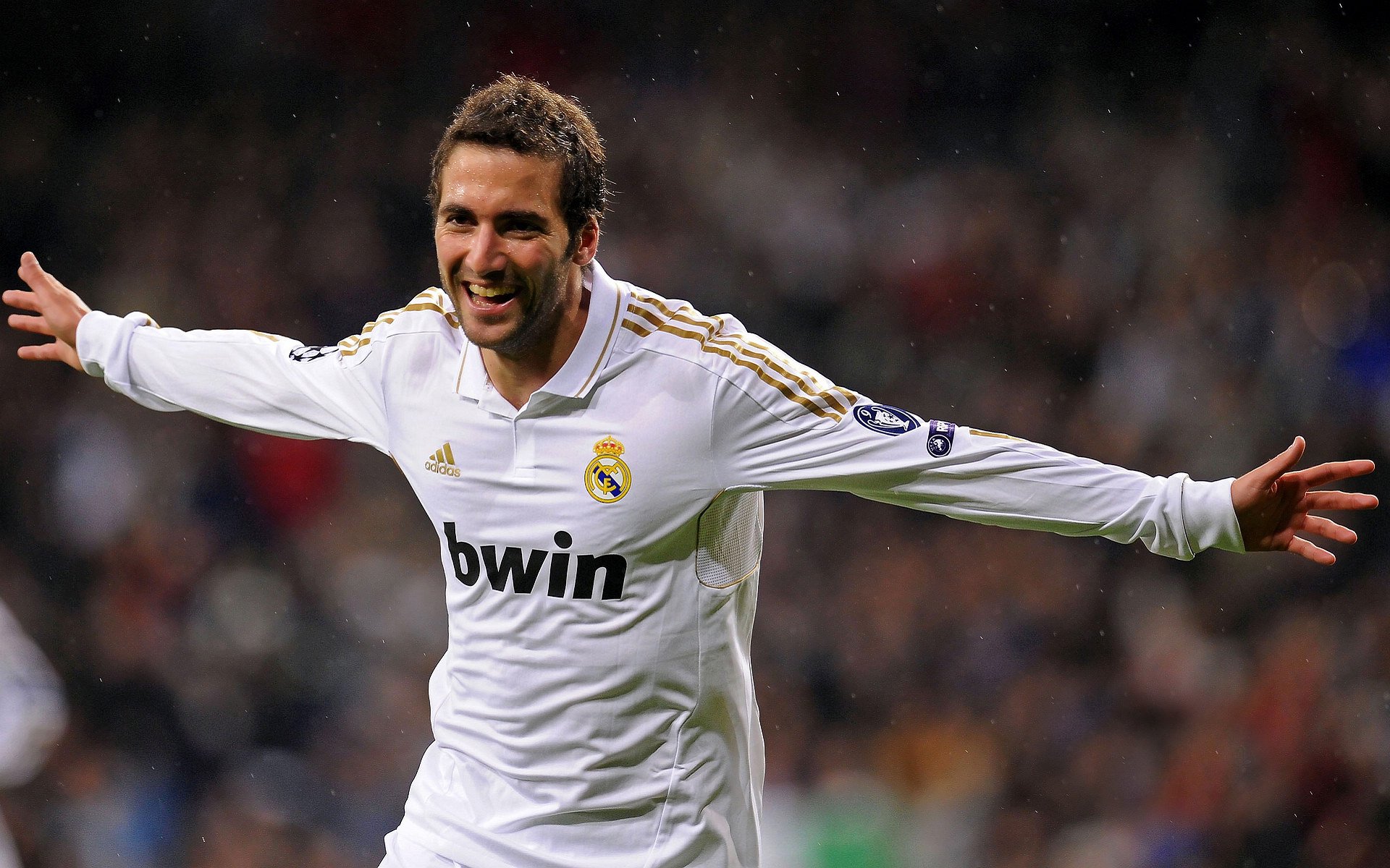 罗德里一锤定音,利物浦翻盘美国资本背后的足球真义